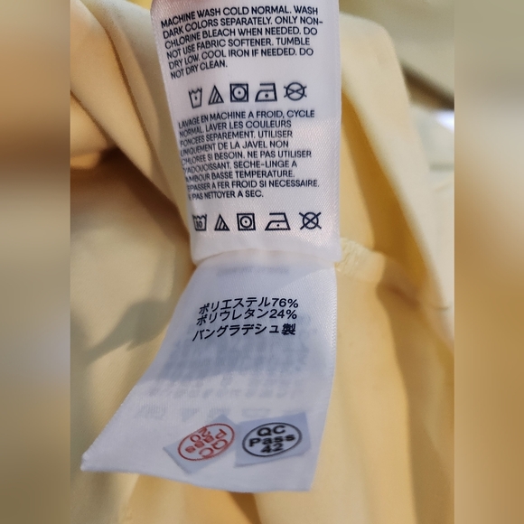 Women's Lands' End Yellow Athletic Skort, Size M - Picture 4 of 10